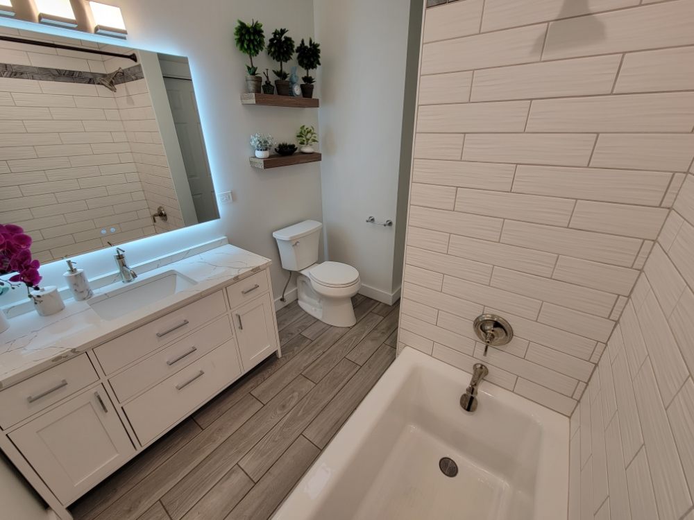 Slide of R4 Home Improvement