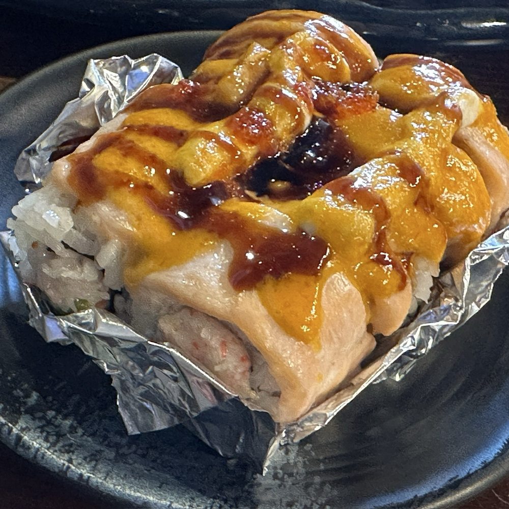 Sushi Uma - Spicy sauce on top. - Sushi Bars Near Me - San Francisco, California Sushi Uma - Spicy sauce on top. - Sushi Bars Near Me - San Francisco, California