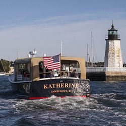 Jamestown Newport Ferry - The Jamestown Newport ferry brings you right up close to the beautiful sites along the Bay.