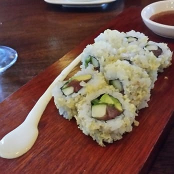 Uchiko Austin - So delish, tuna roll - Sushi Bars Near Me - Austin, Texas Uchiko Austin - So delish, tuna roll - Sushi Bars Near Me - Austin, Texas