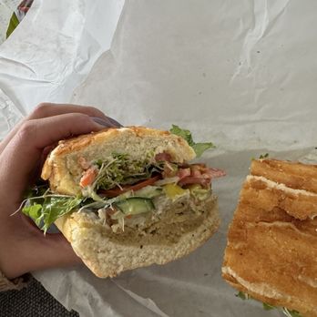 Nature's Goodness - Garlic "chicken" vegan sandwhich - Juice Bars & Smoothies Near Me - Carmichael, California