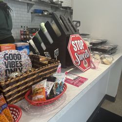 Cafe 7-10