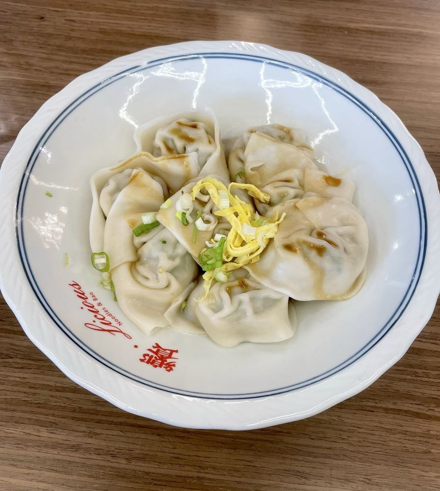 Food from Licious Noodles and Bao