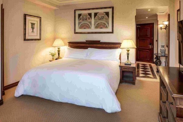 InterContinental Madrid by IHG by null