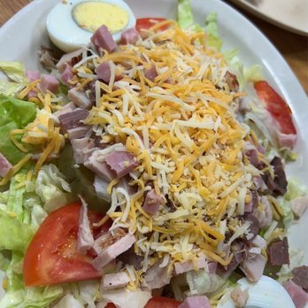 Mom's Family Restaurant - Chef salad, it's so good! - Diners Near Me - Enterprise, Alabama Mom's Family Restaurant - Chef salad, it's so good! - Diners Near Me - Enterprise, Alabama