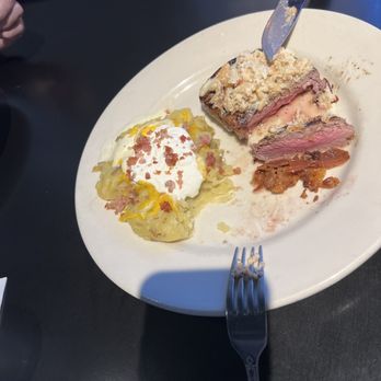 Tucker's Restaurant - Filet Mignon with Crab on Top and a Cream Lobster Sauce - Bars Near Me - Anderson, South Carolina