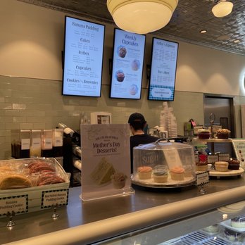 Magnolia Bakery - Menu - Bakeries Near Me - New York, New York Magnolia Bakery - Menu - Bakeries Near Me - New York, New York