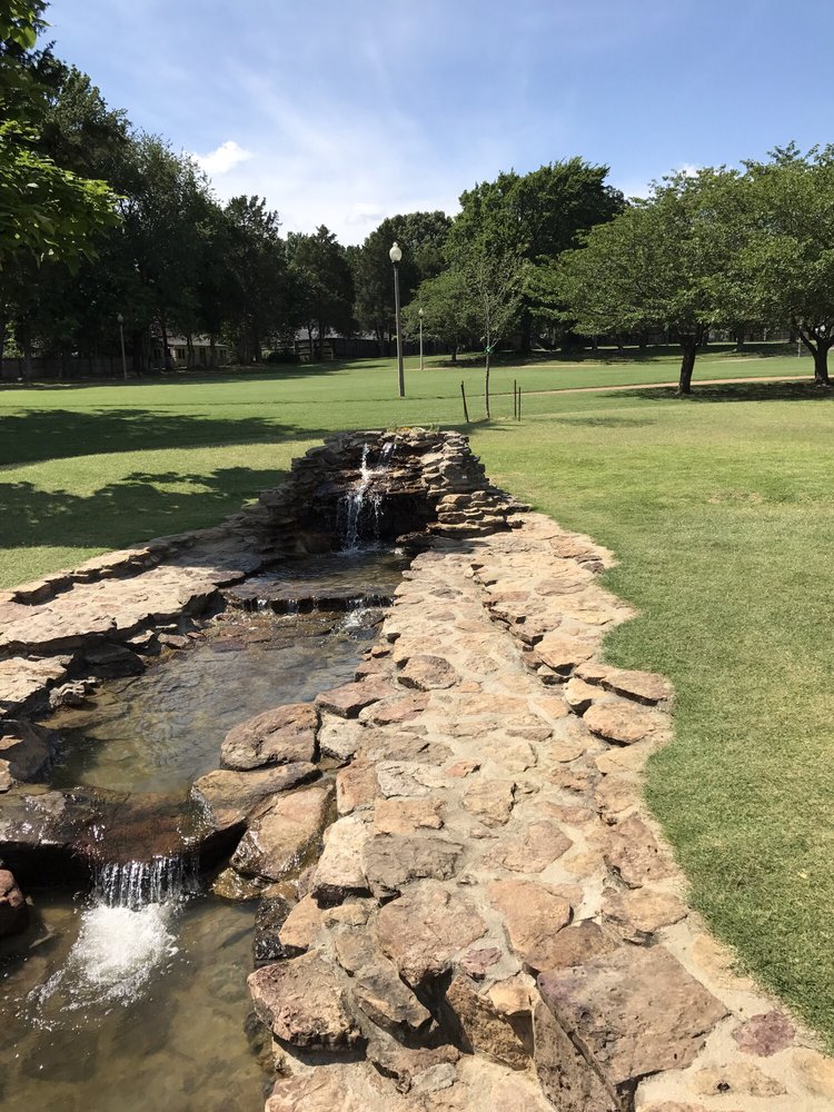 Bartlett Municipal Park Logo