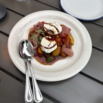 The Restaurant at Rowayton Seafood - Heirloom tomato and burrata salad - Seafood Near Me - Norwalk, Connecticut The Restaurant at Rowayton Seafood - Heirloom tomato and burrata salad - Seafood Near Me - Norwalk, Connecticut