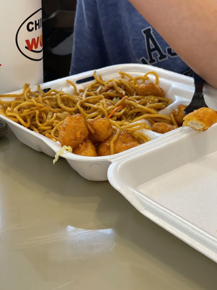 Basil Thai Kitchen