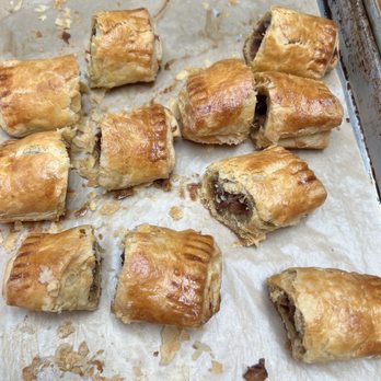 Hongry Kong - BBQ pork pastries - super flakey - Food Trucks Near Me - Belmont, California