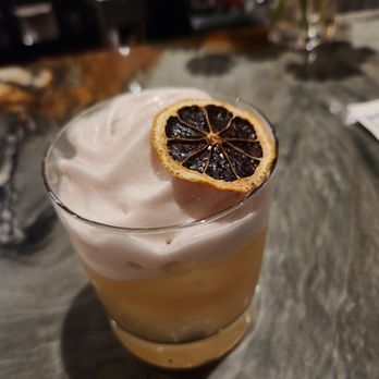 Oak and Ola - Shake your groove thing cocktail - New American Near Me - Tampa, Florida Oak and Ola - Shake your groove thing cocktail - New American Near Me - Tampa, Florida