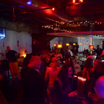 Elixir Lounge - Sports Bars Near Me - Holladay, Utah
