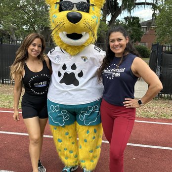 F45 Training - TIff and Delilah with Jaxson de Ville - Trainers Near Me - Jacksonville, Florida F45 Training - TIff and Delilah with Jaxson de Ville - Trainers Near Me - Jacksonville, Florida