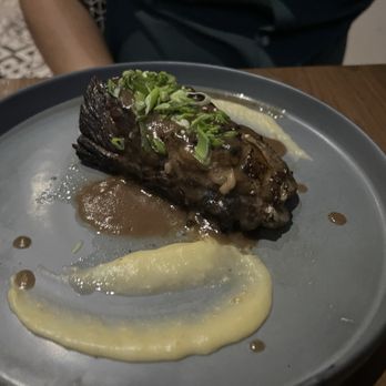 Hana Polynesian Grill - short ribs was ok. Super fatty pieces - Breakfast & Brunch Near Me - Cancún, ROO