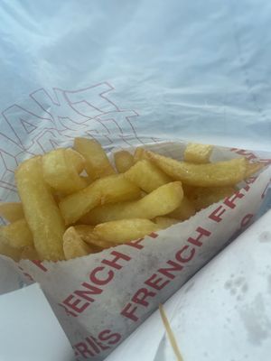 Louie’s Kitchen by null