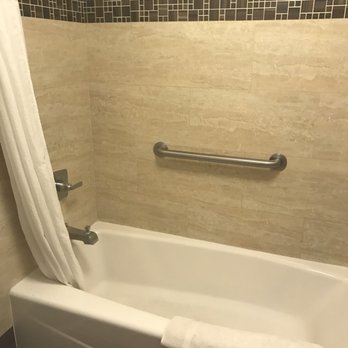 Hotel Seville - Hand rail wasn't sturdy and made me slip - Hotels Near Me - Ontario, California