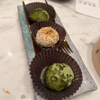Supreme Dumplings - Black sesame dessert (matcha and peanut) - Shanghainese Near Me - Honolulu, Hawaii Supreme Dumplings - Black sesame dessert (matcha and peanut) - Shanghainese Near Me - Honolulu, Hawaii