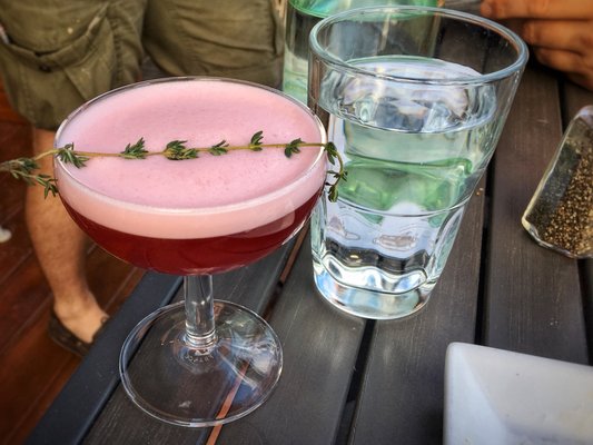 L'Gros Luxe Québec by null