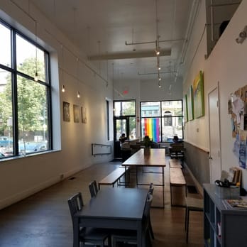FoMu - Ice Cream & Frozen Yogurt Near Me - Boston, Massachusetts
