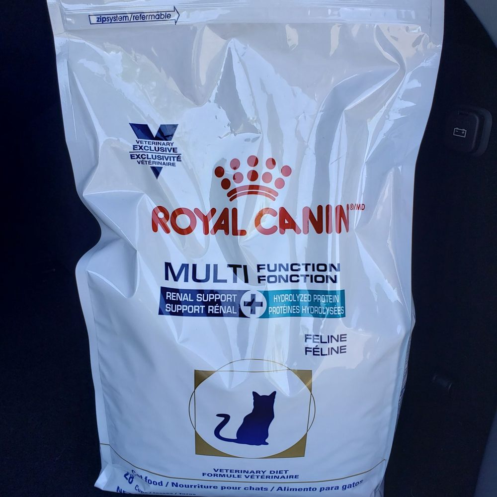 PetSmart - Prescription food for cats with gastrointestinal issues and kidney disease. - Pet Groomers Near Me - Henderson, Nevada PetSmart - Prescription food for cats with gastrointestinal issues and kidney disease. - Pet Groomers Near Me - Henderson, Nevada