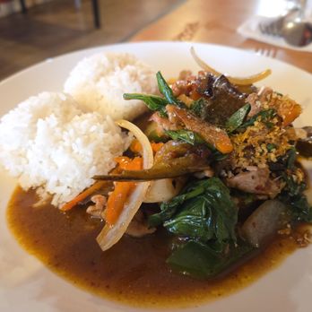 Basil Thai Restaurant - Basil eggplant stir fry - Thai Near Me - Honolulu, Hawaii