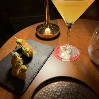 Mini Bar de José Avillez - Avocado tempura and mint martini - Gastropubs Near Me - Lisbon, 11 Mini Bar de José Avillez - Avocado tempura and mint martini - Gastropubs Near Me - Lisbon, 11