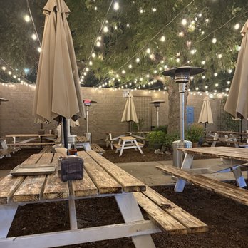 Caldwell County Mexi-Q - Outdoor seating - Barbeque Near Me - Gilbert, Arizona
