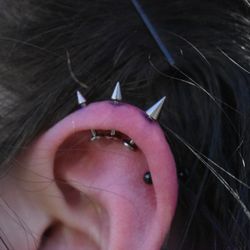 Envision Tattoo & Piercing - Piercing by Val