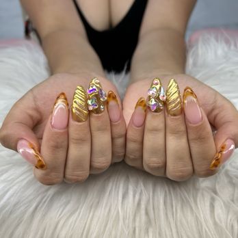 THE NAILS NOOK - Updated January 2026 - 356 Photos & 39 Reviews