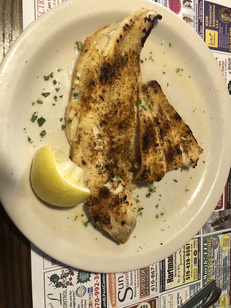 CHESTNUTHILL STAR DINER 75 Photos & 74 Reviews RR 209