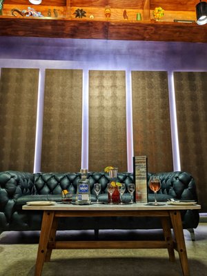 Bitters & Bottles by null