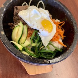 Dolsot Bibimbap