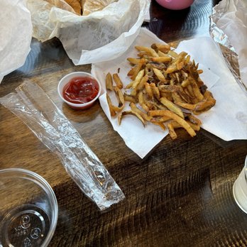Al's Beef - Fries - Sandwiches Near Me - Chicago, Illinois