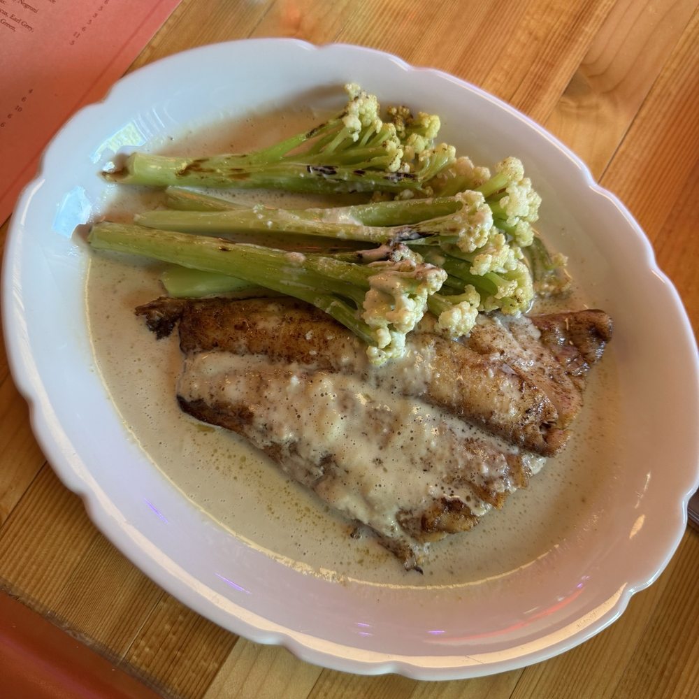 Regina's Westside - Breakfast & Brunch Near Me - Asheville, North Carolina Regina's Westside - Breakfast & Brunch Near Me - Asheville, North Carolina