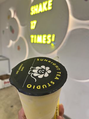 Sunright Tea Studio by null