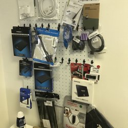 Florida Apple Mac Pros - We try to stock the common tech needs, Thumb Drives, Cables (all types)