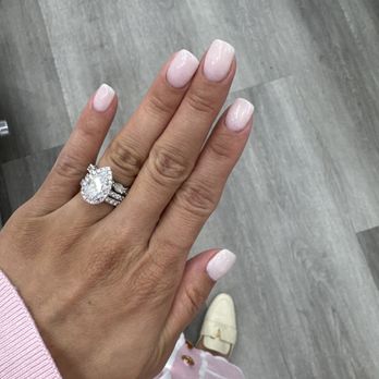 Tranquil Nails & Spa - Funny Bunny Dip - Day Spas Near Me - La Verne, California