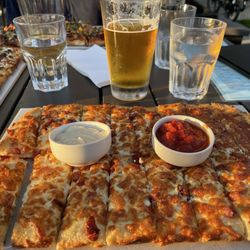 Lido Waterfront Bar & Bistro - EAST COAST GARLIC FINGERS and beer