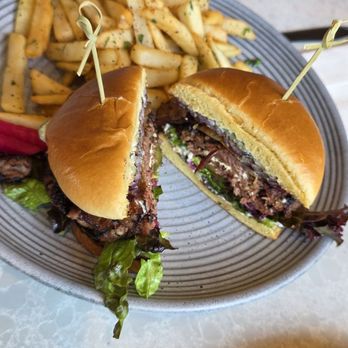 Almaya - Kaftan Burger. - Mexican Near Me - Los Angeles, California