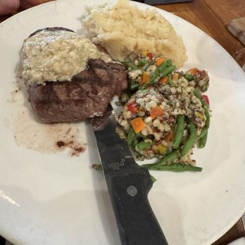 Block & Bottle - Sirloin - American Near Me - Castle Rock, Colorado Block & Bottle - Sirloin - American Near Me - Castle Rock, Colorado