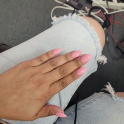 Fashion Nail Spa - New acrylic set by Wesley