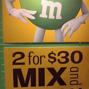 M&M'S World - More green - Chocolatiers & Shops Near Me - Las Vegas, Nevada M&M'S World - More green - Chocolatiers & Shops Near Me - Las Vegas, Nevada
