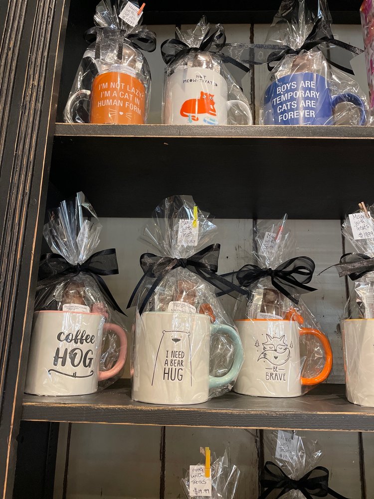 CHOCOLATE BARR’S CANDIES Updated September 2024 28 Photos 55