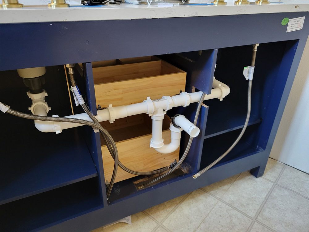 Slide of Grover's Pay & Pack Electric and Plumbing