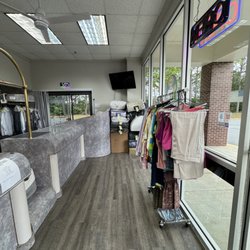 World Cleaners - Inside view