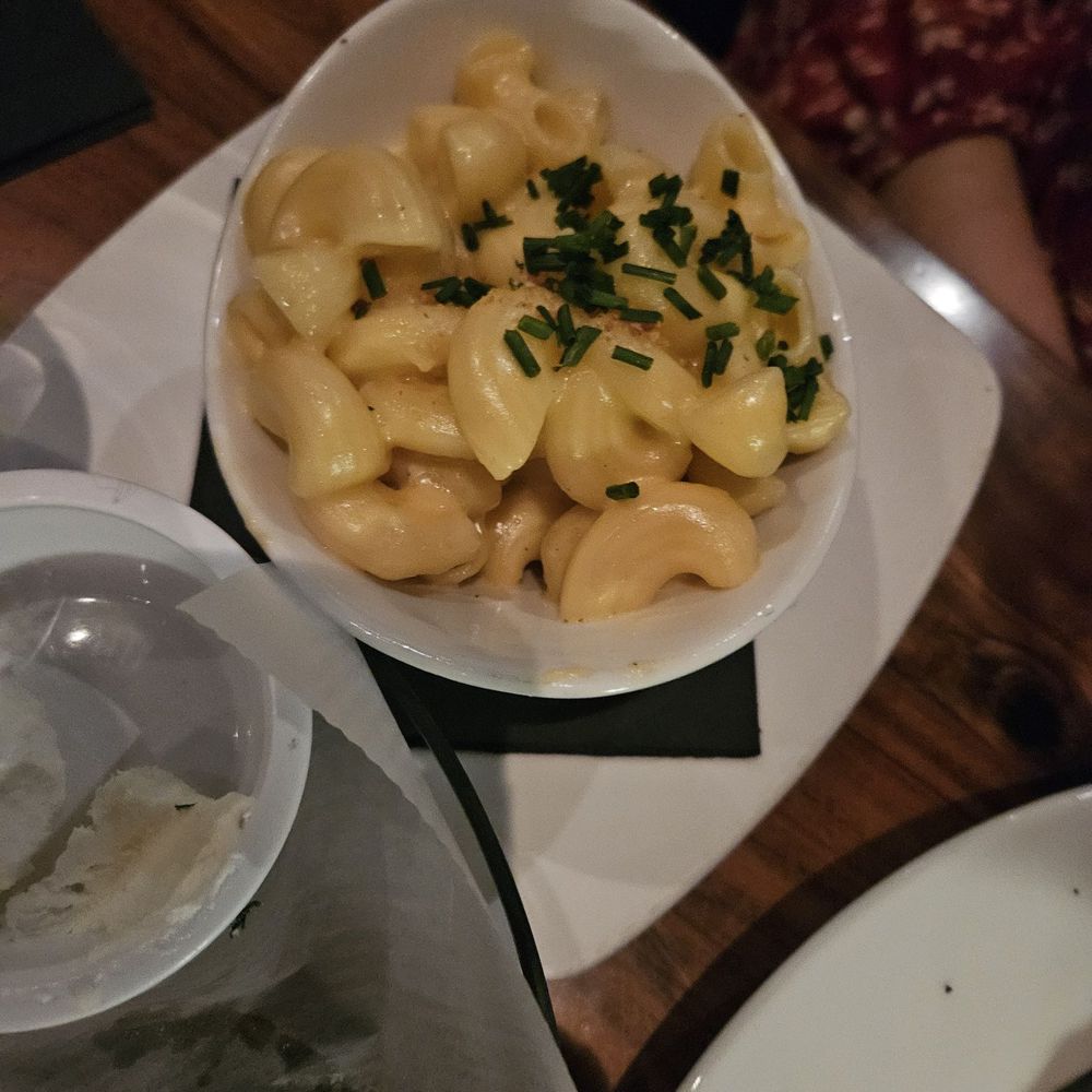Larsen's Grill - Simi Valley - Five Cheese Macaroni - Steakhouses Near Me - Simi Valley, California Larsen's Grill - Simi Valley - Five Cheese Macaroni - Steakhouses Near Me - Simi Valley, California