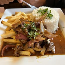 Lomo Saltado