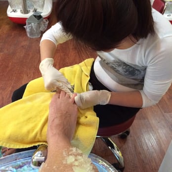 Natural Nails & Spa - Nail Salons Near Me - Tyngsborough, Massachusetts