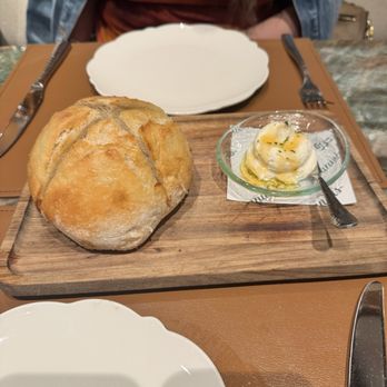 Daniel’s - Bread Service - Steakhouses Near Me - Coral Gables, Florida